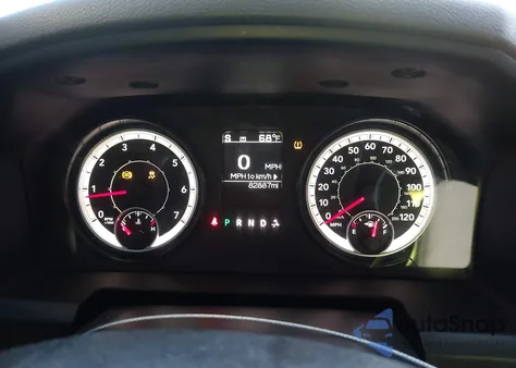 2019 Ram 1500 Classic Slt 4X4 5'7 Box z USA, uszkodzony, nr VIN 3C6RR7LT4KG630072